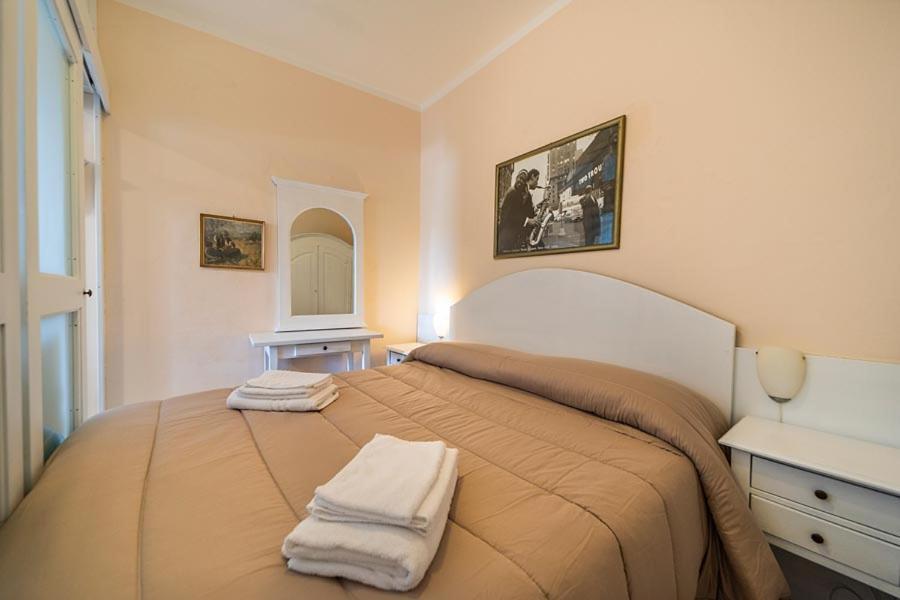 Residence Vacanza Mare Марина-ди-Кампо Экстерьер фото