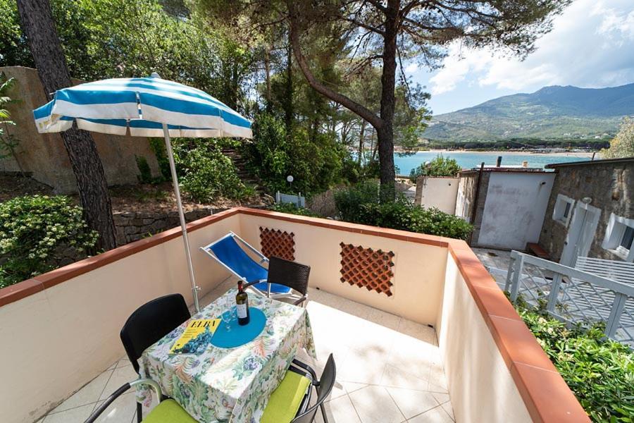 Residence Vacanza Mare Марина-ди-Кампо Экстерьер фото